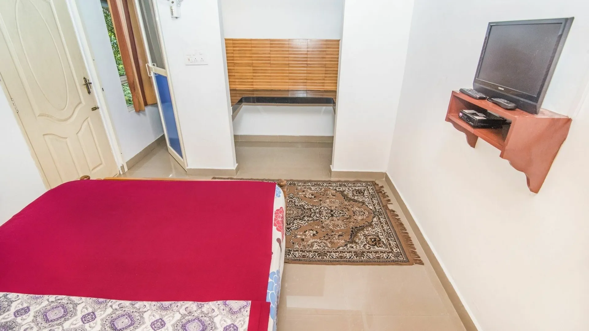 Guesthouser 2 Bedroom Cottage F7D0 Munnar