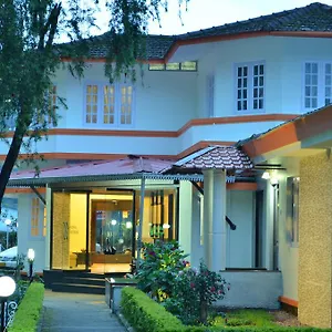 Royal Retreat ** Munnar